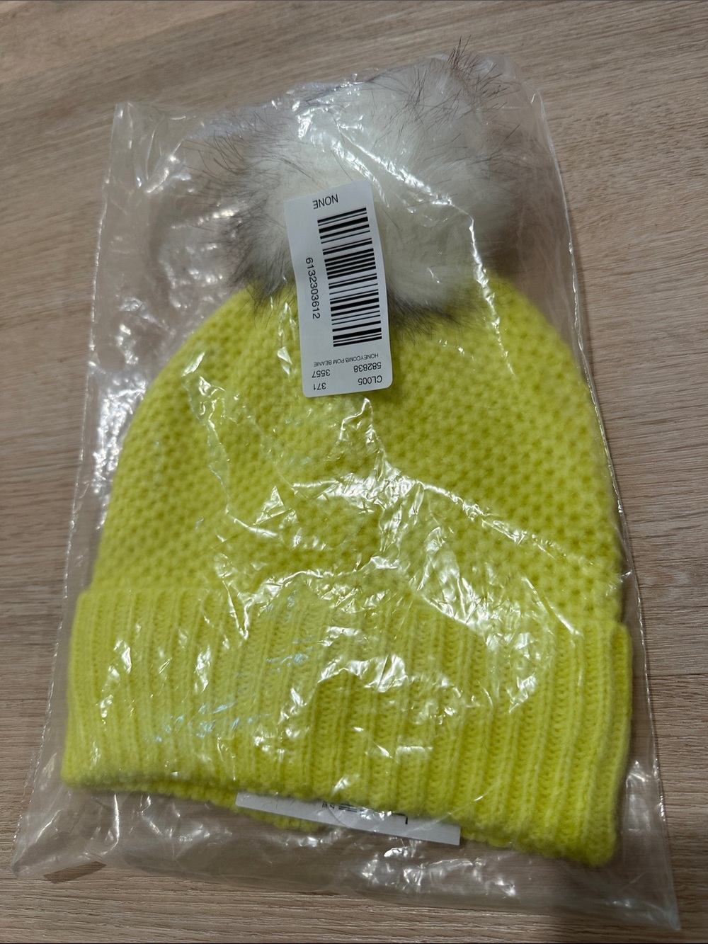 NWT Loft Stitchy Pom Pom Beanie - Glowing Lime honeycomb winter hat soft knit